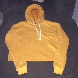 Crop yellow hoodie